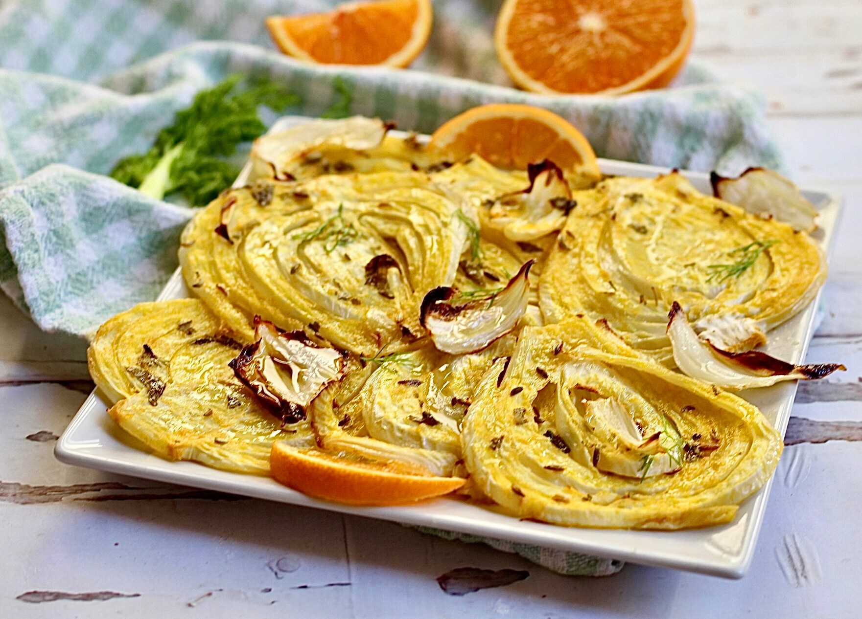 Fenouils rôtis à l’orange, un accompagnement léger et détoxifiant