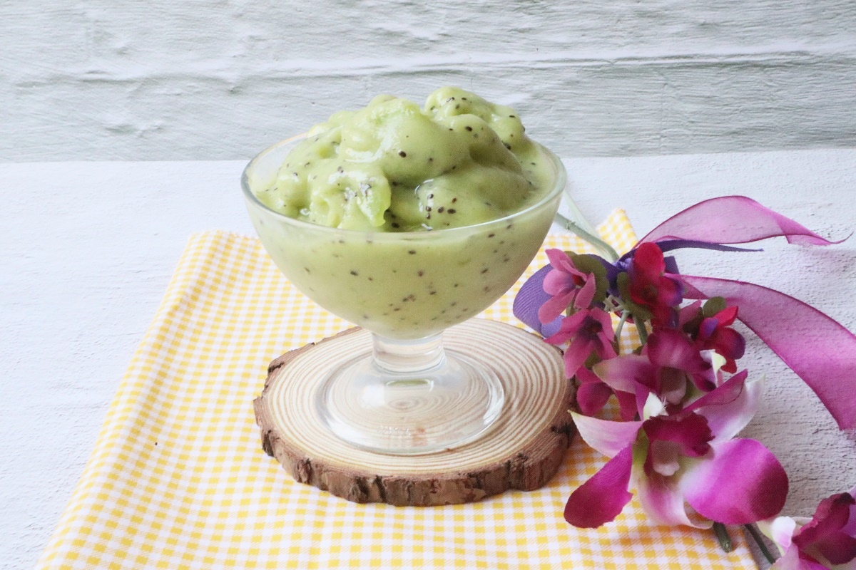 Glace légère au kiwi