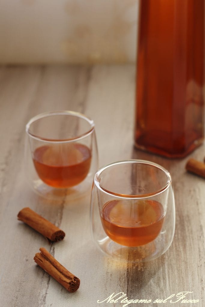comment faire la liqueur à la cannelle à la maison