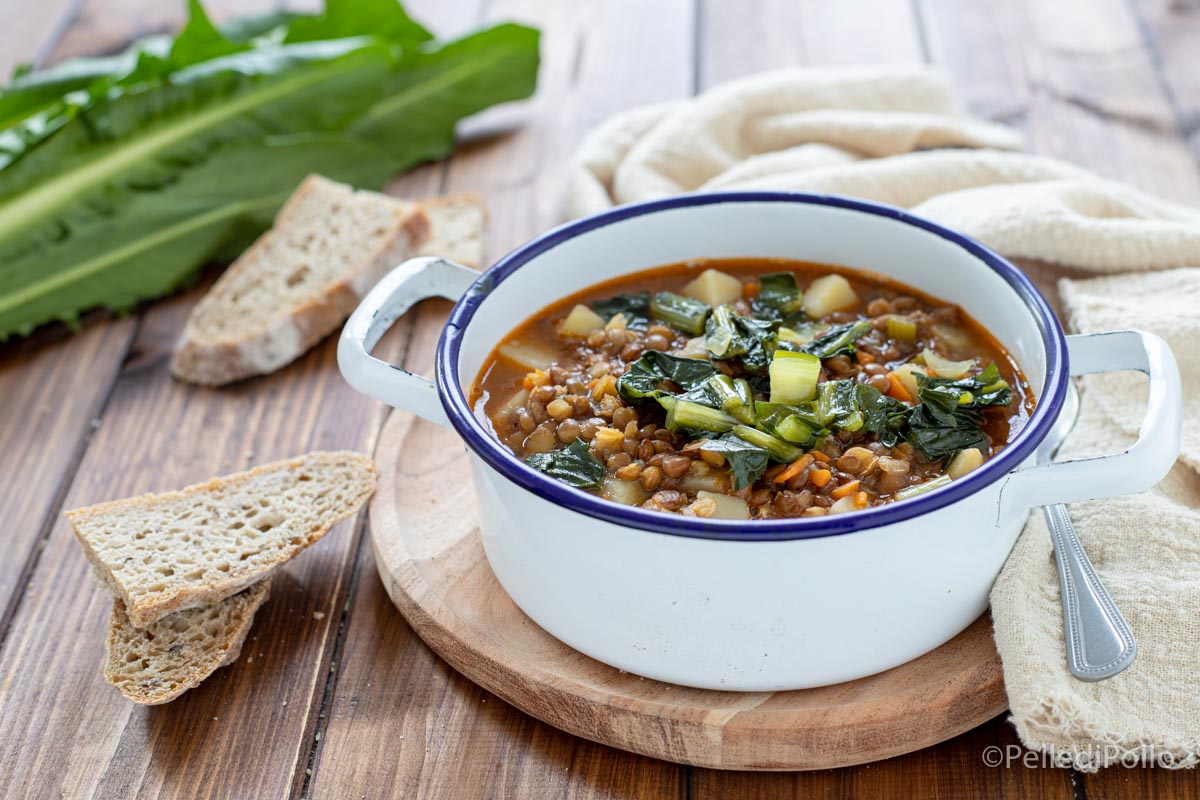 Soupe de lentilles avec chicorée