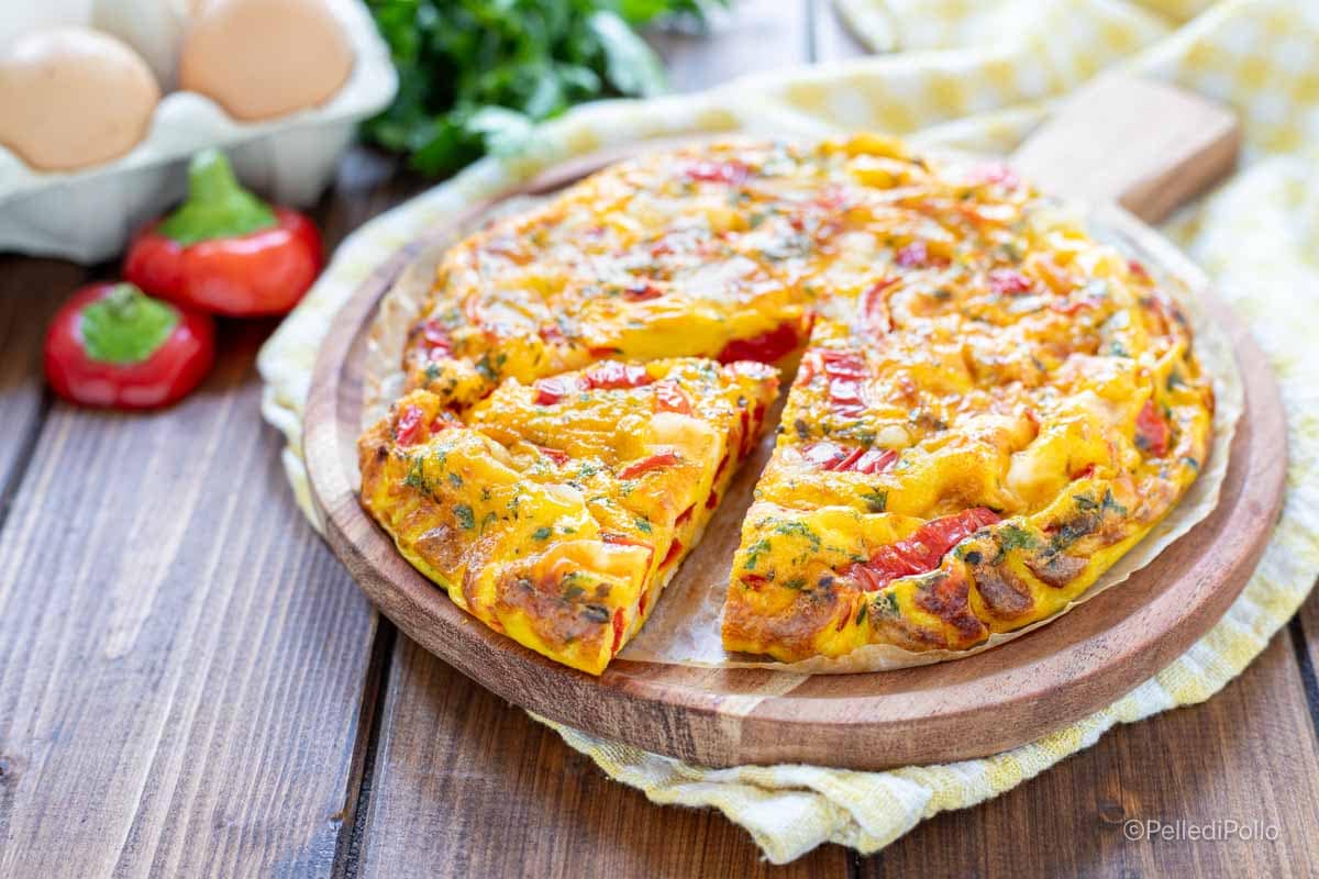 Omelette avec poivrons et provolone