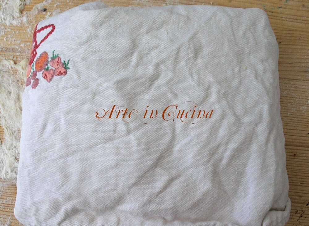 Pain en cocotte sans pétrissage rapide et bon