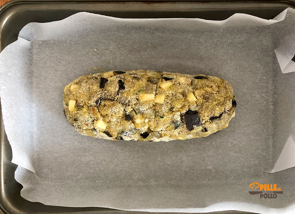 pain de viande avec des aubergines