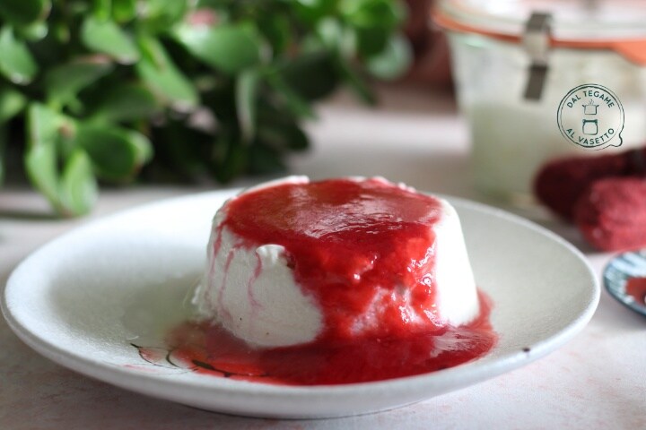 Panna cotta avec blancs d’œufs en cuisson sous vide