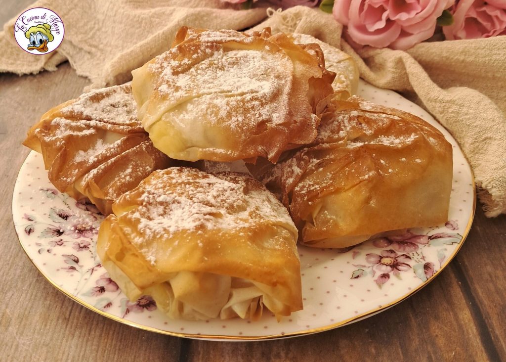Feuilletés de pâte filo à la crème et aux griottes