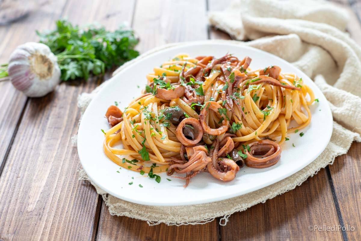 Pâtes à la sauce de calmars