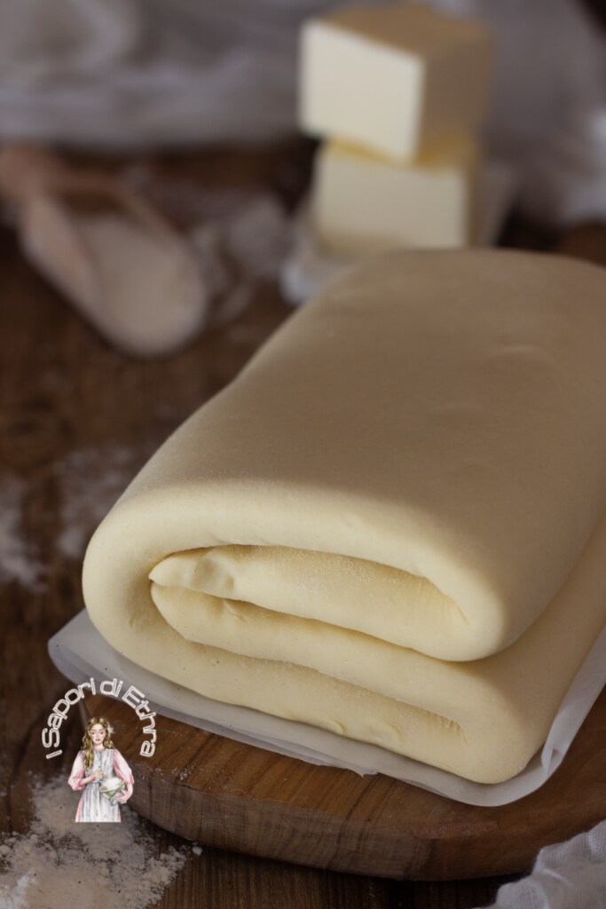 Pâte feuilletée rapide de différentes formes