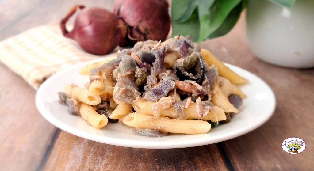 Pâtes au thon et aux oignons