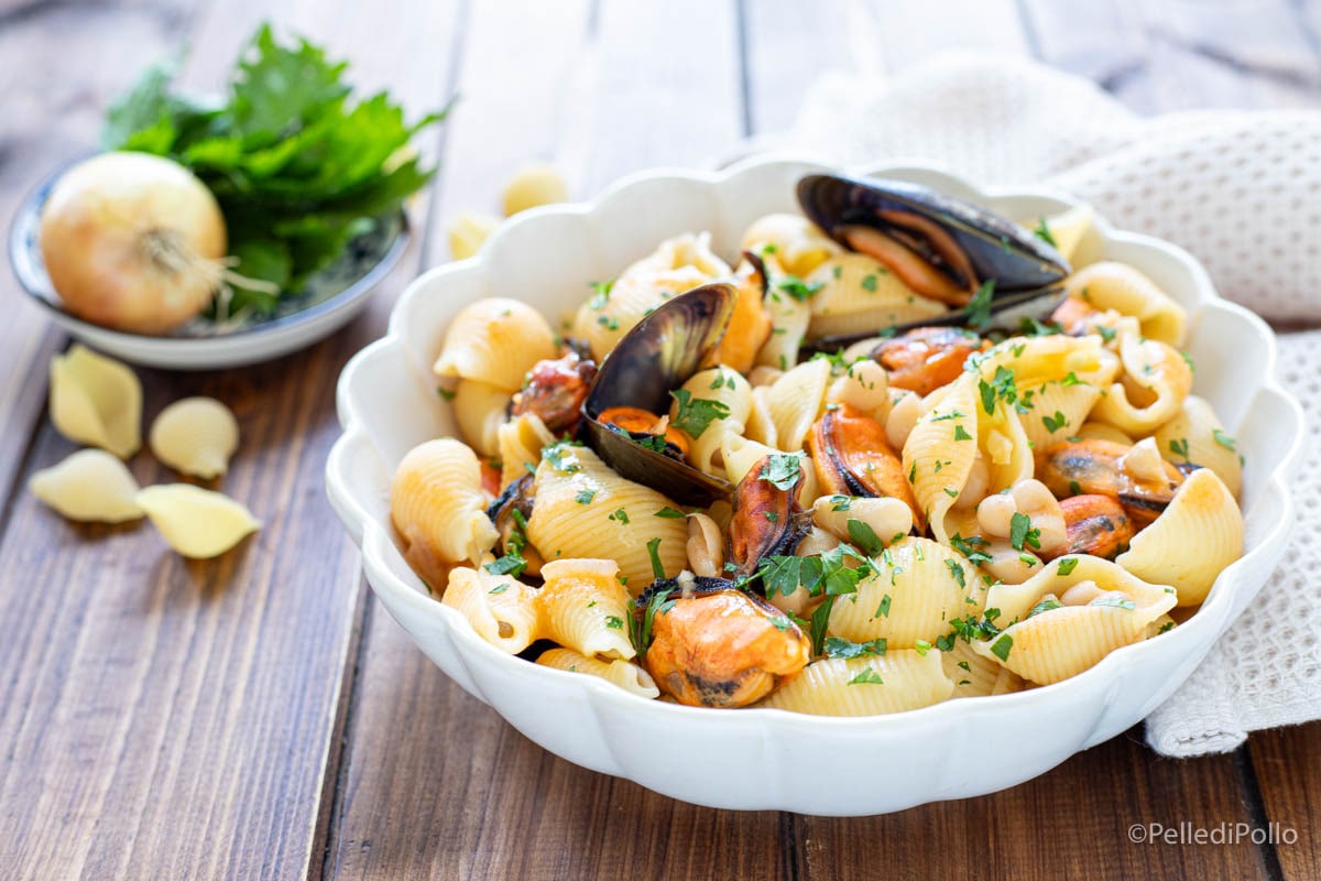 Pâtes aux haricots et moules