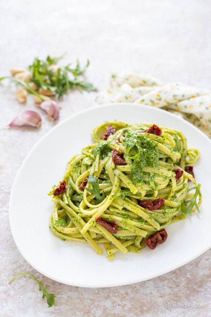 pâtes au pesto de roquette