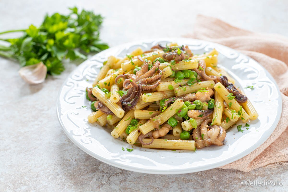 Pâtes aux petites seiches et petits pois