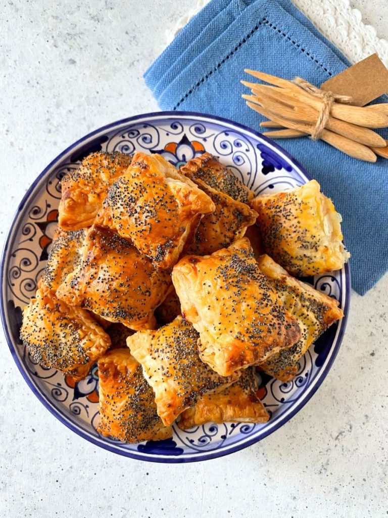 petits-feuilletés-à-la-saucisse