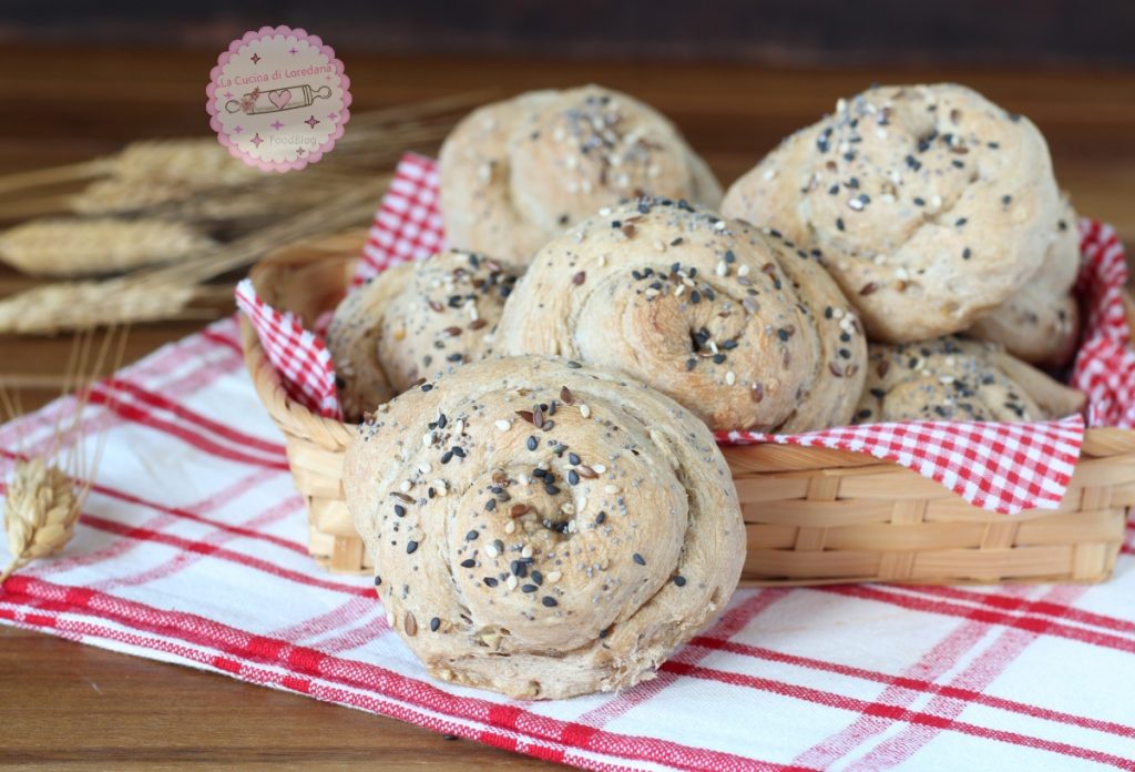 petits pains aux céréales
