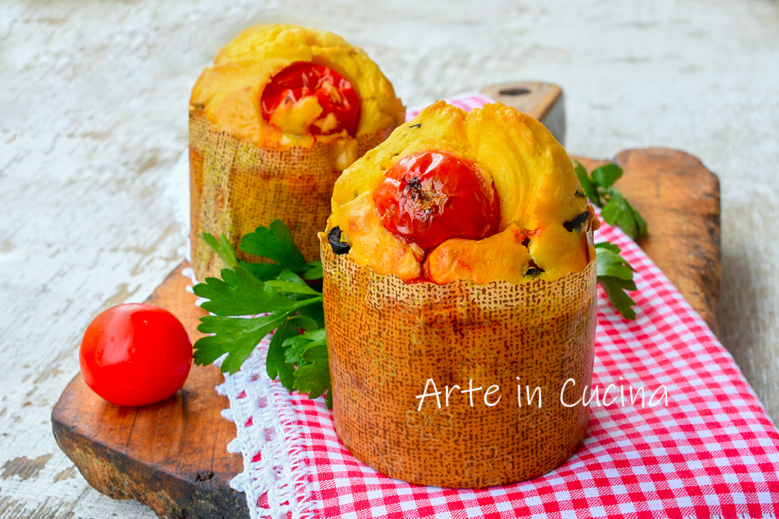 Mini panettones très rapides tomates et olives apéritif