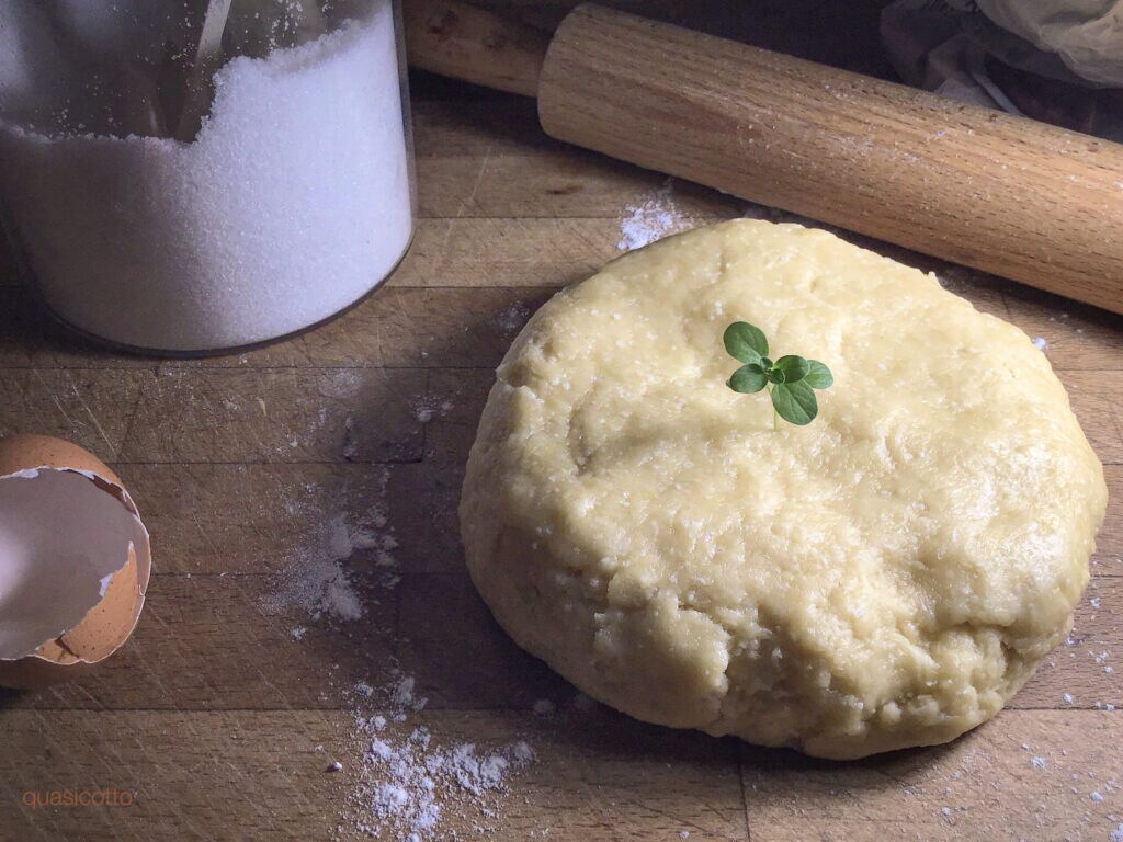 Pâte brisée sans beurre au parmesan