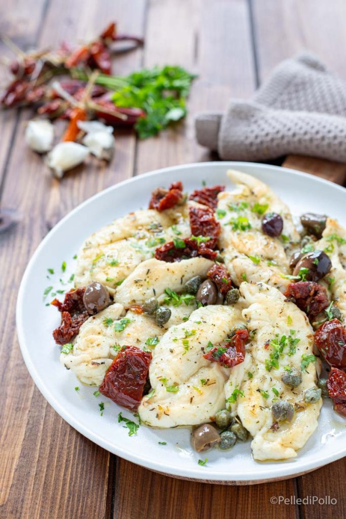 escalopes de poulet avec tomates séchées et olives