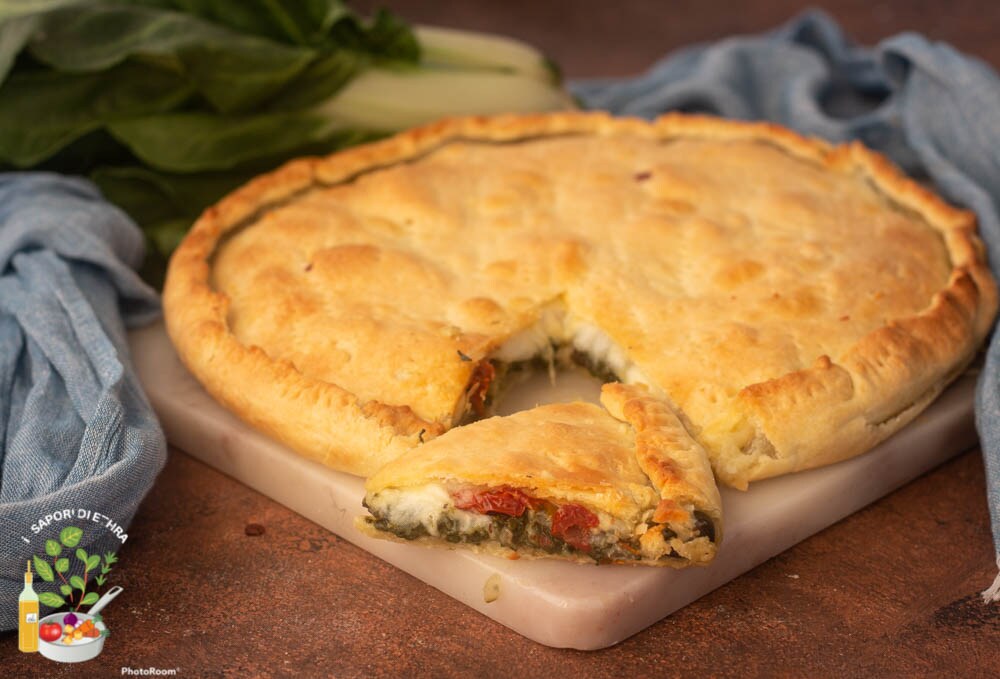 Pizza rustica fondante avec blette mijotée