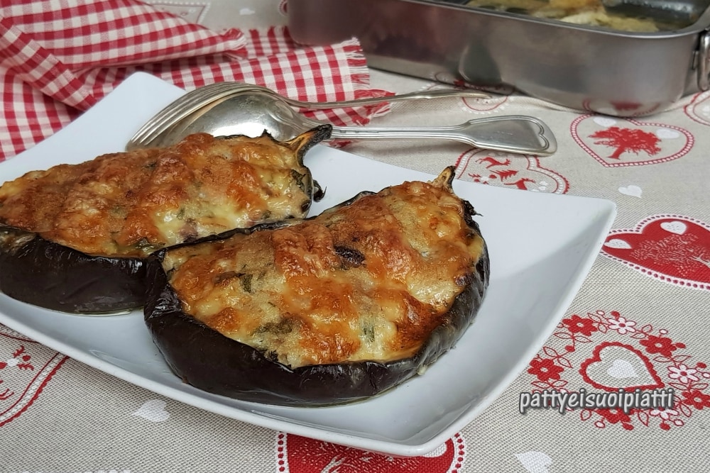 petits bateaux farcis à la morue et aux aubergines
