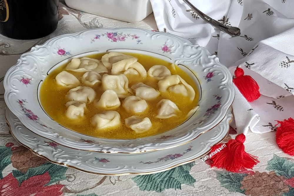 cappelletti au bouillon de chapon