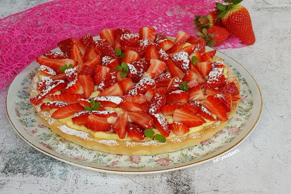 tarte à la crème et aux fraises