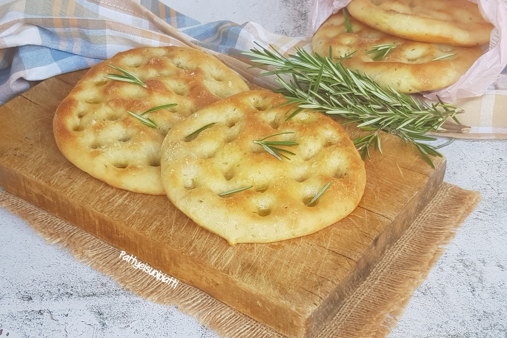 petits pains au romarin