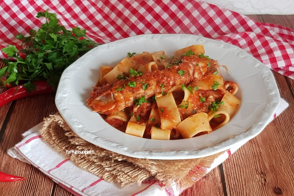 calamarata à la sauce de squilles