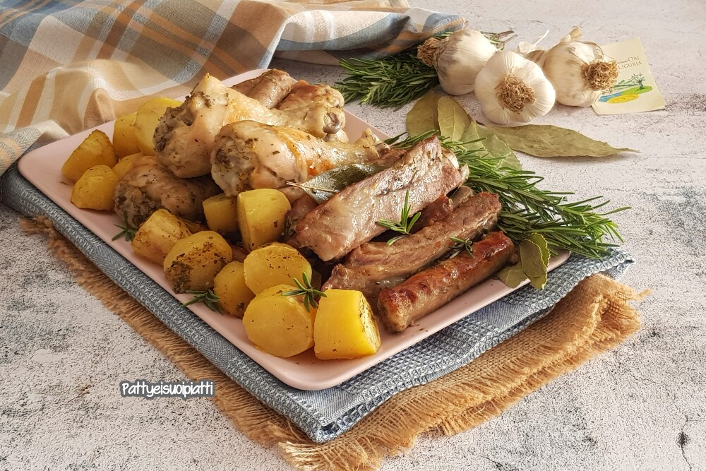 côtes de porc avec poulet et pommes de terre