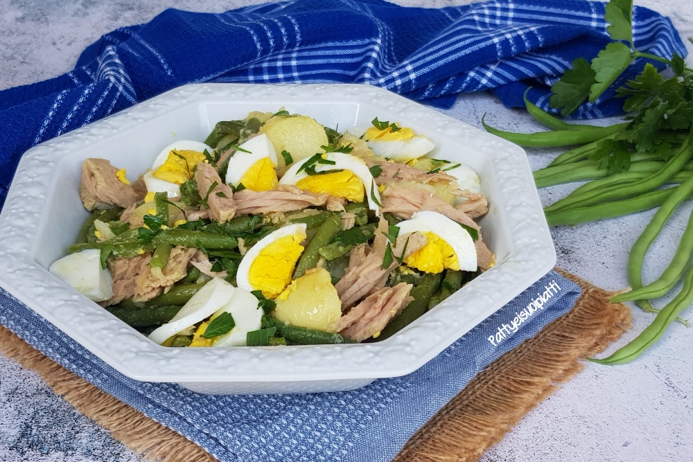 salade de haricots verts, thon, pommes de terre et œufs