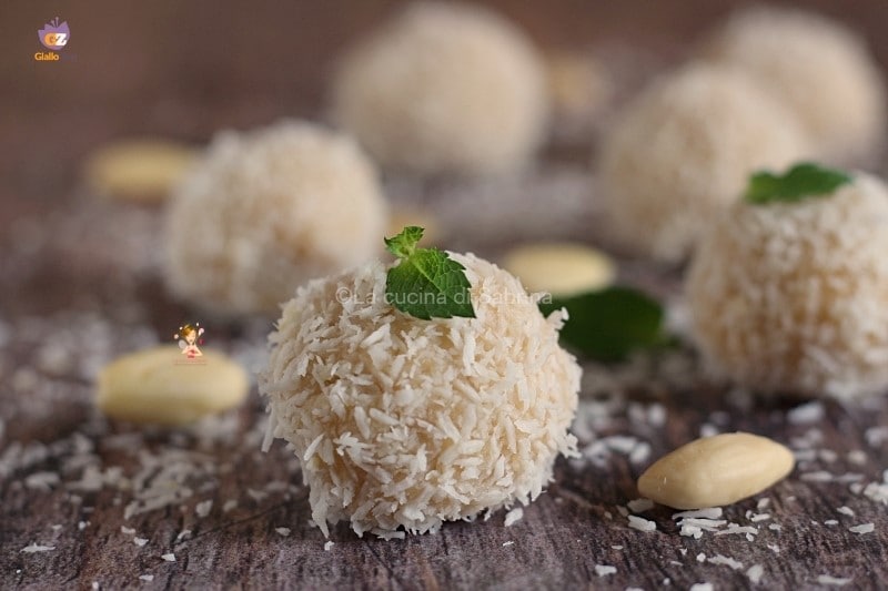 Truffes aux amandes et à la noix de coco