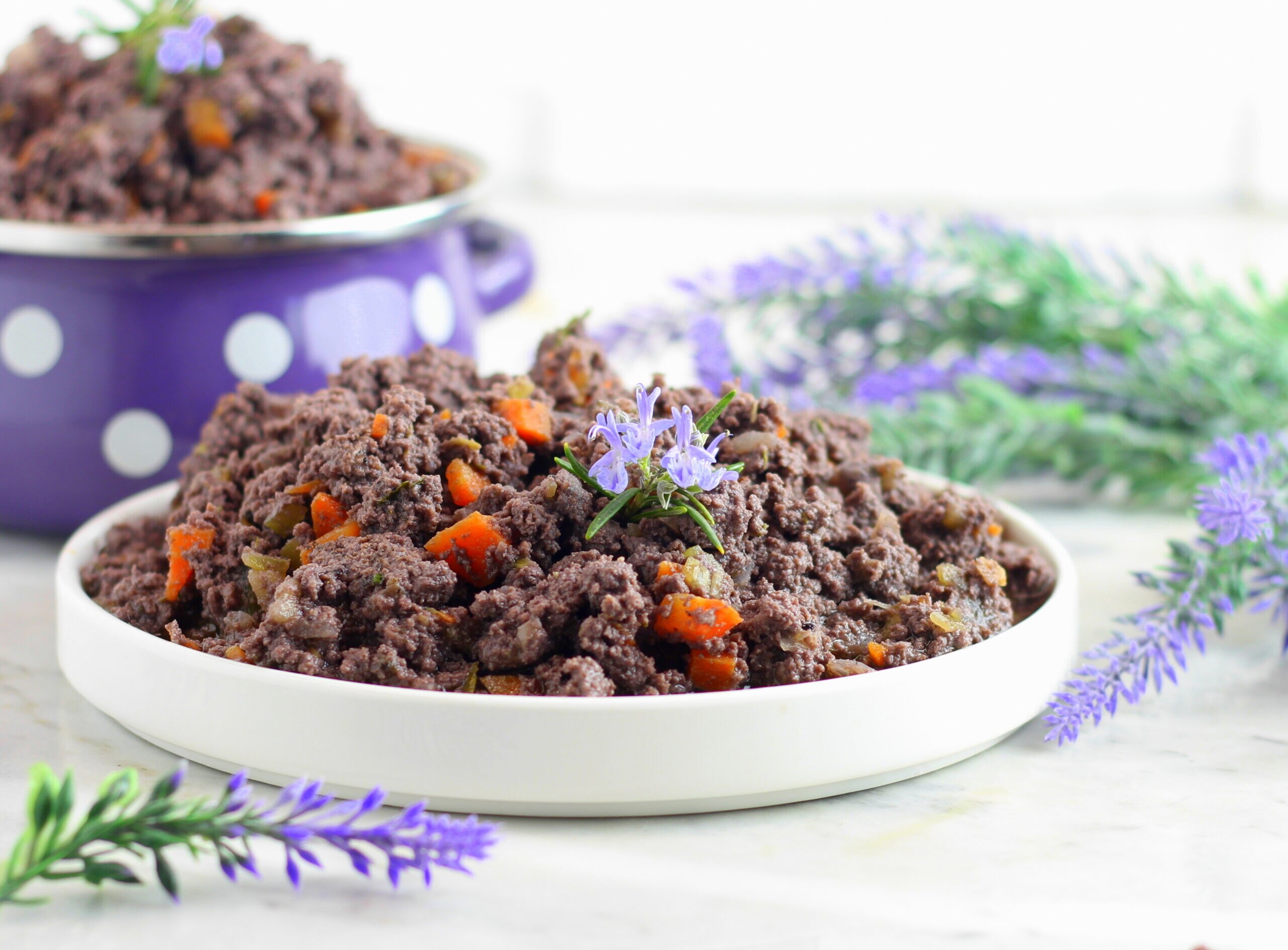 Ragoût de sanglier au vin rouge et épices