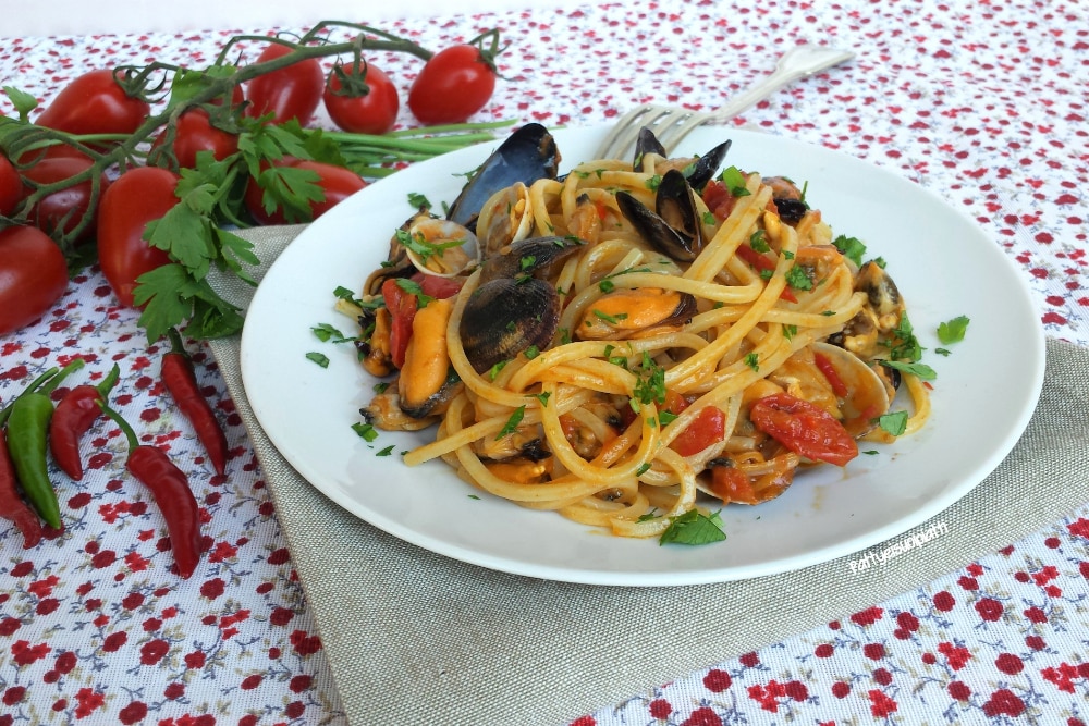 spaghettis simples aux moules et palourdes