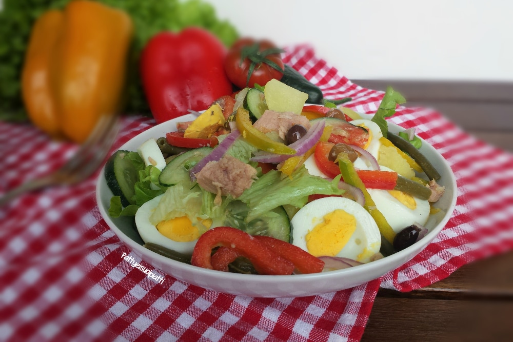 salade niçoise fraîche et savoureuse