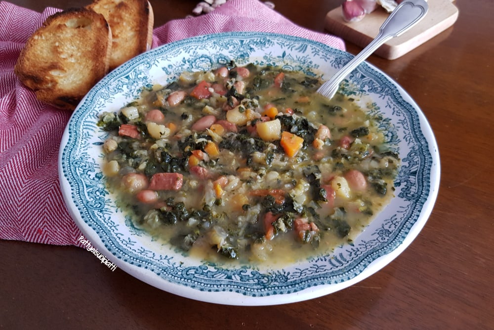 soupe de chou noir et haricots
