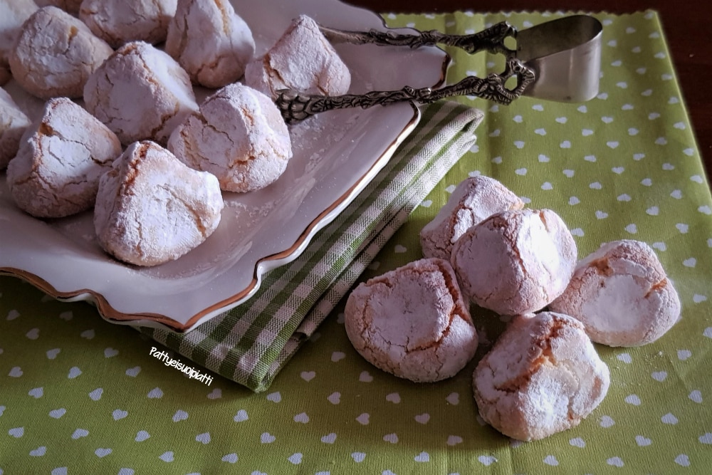 petits gâteaux à la pâte d'amande