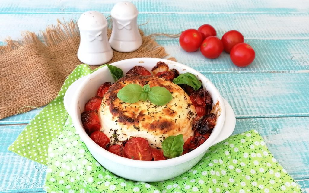 ricotta avec des tomates cerises