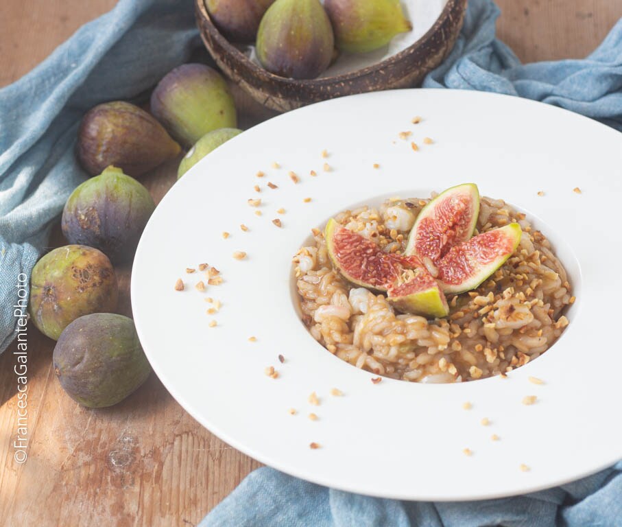 Risotto figues crevettes et éclats de noisette