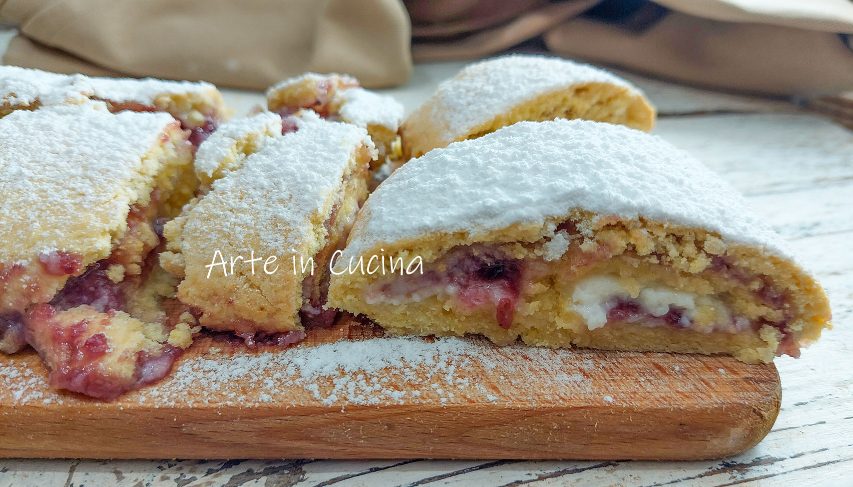 ROULEAU de TARTE avec CONFITURE et ricotta