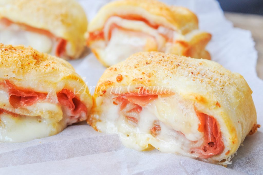 Roulés de pâte feuilletée mortadelle et fromage rapides vickyart art en cuisine