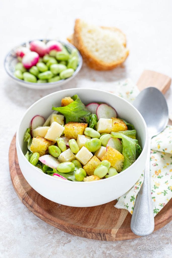 salade de fèves et fromage