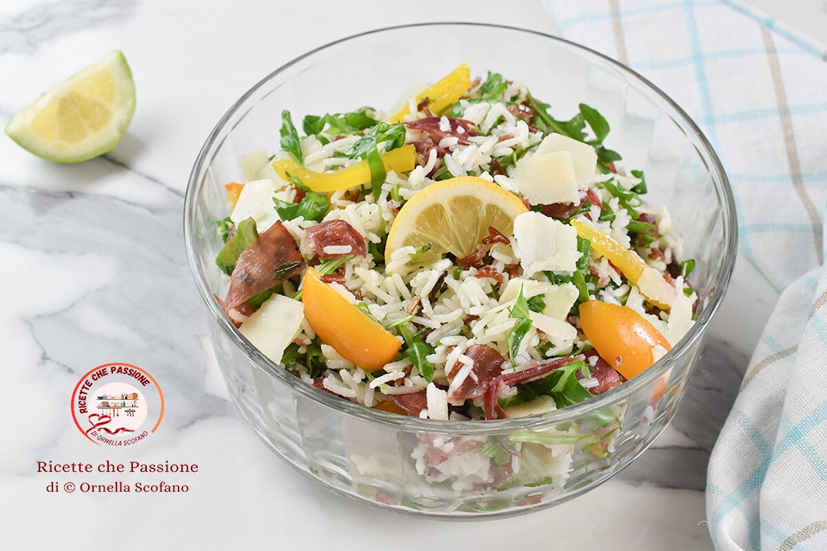 Riz froid au citron avec bresaola roquette et parmesan
