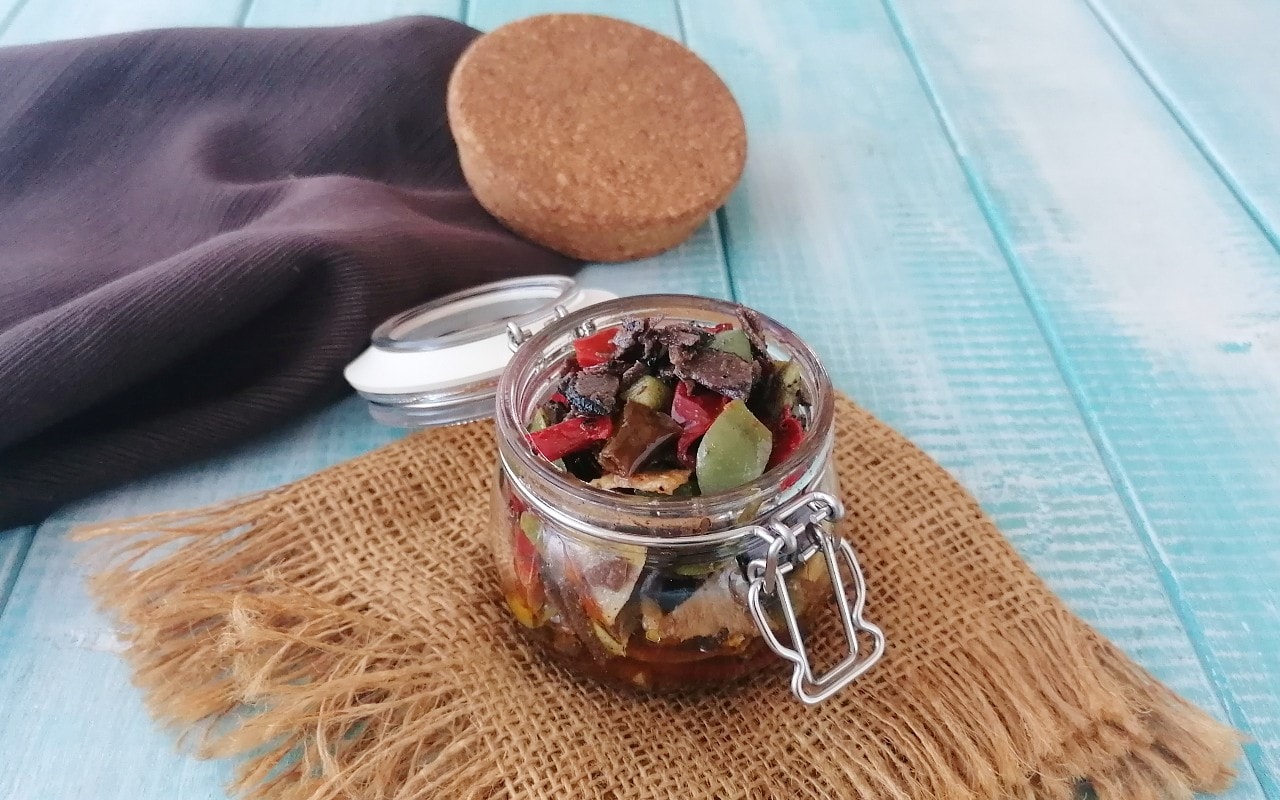 SALADE DE TRUFFES DE BAGNOLE