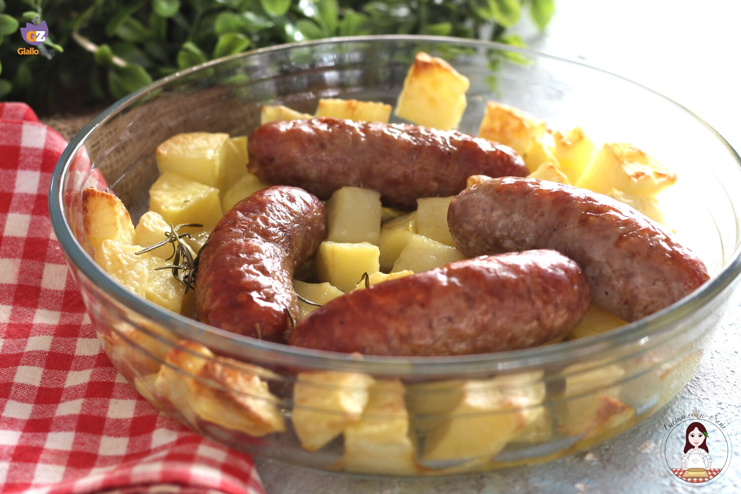 Saucisse et pommes de terre au micro-ondes