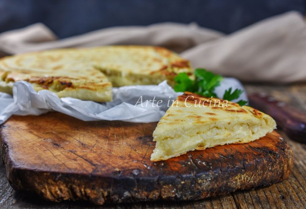 Tarte aplatie au chou-fleur et provola