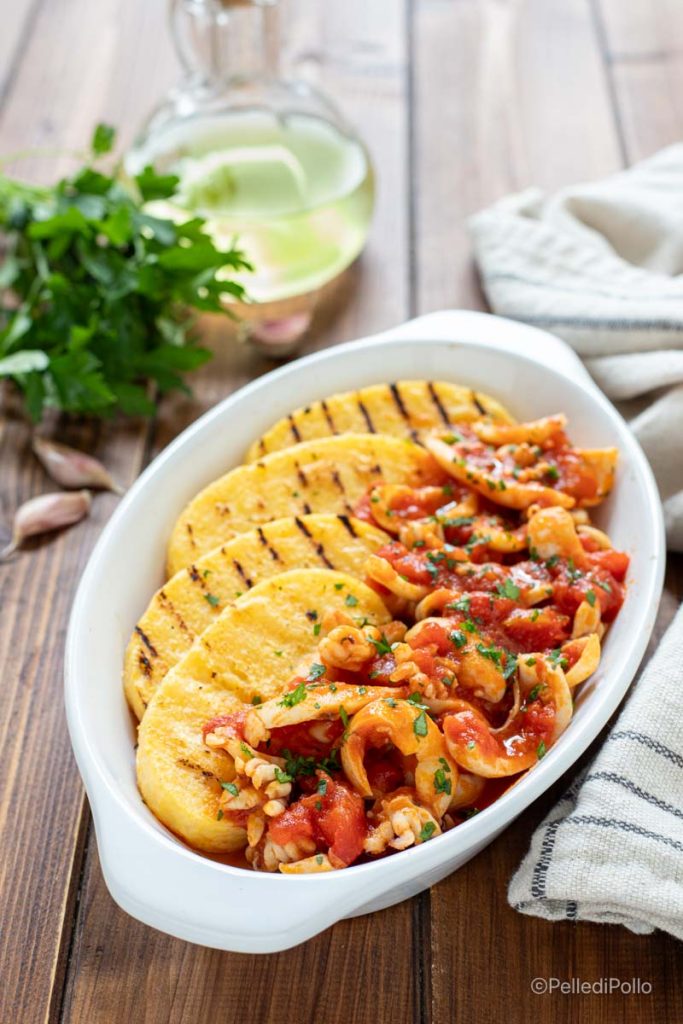 seiches et polenta en sauce