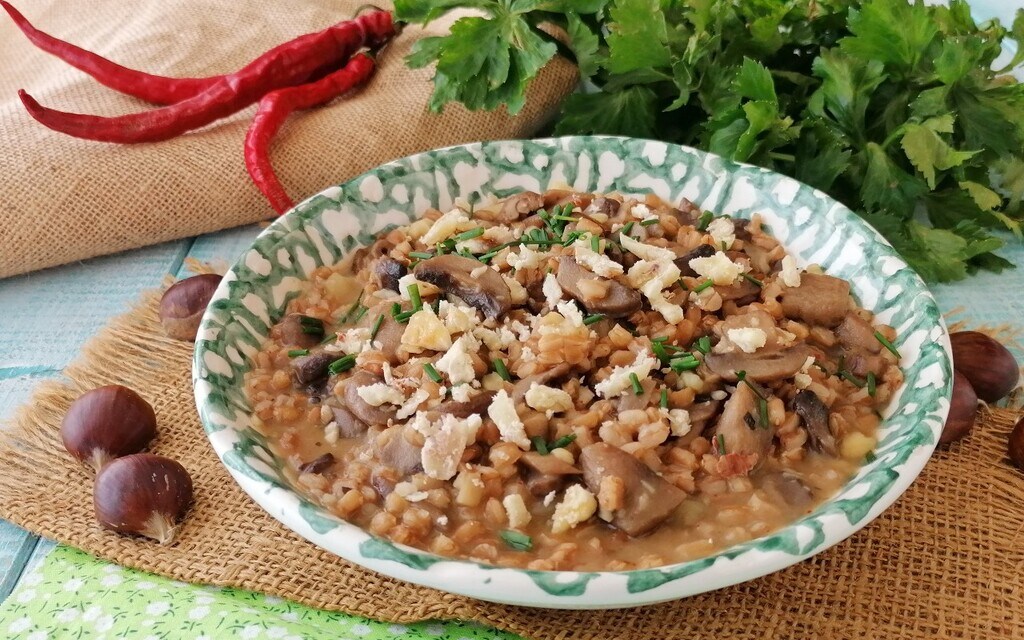 soupe d'épeautre champignons et châtaignes