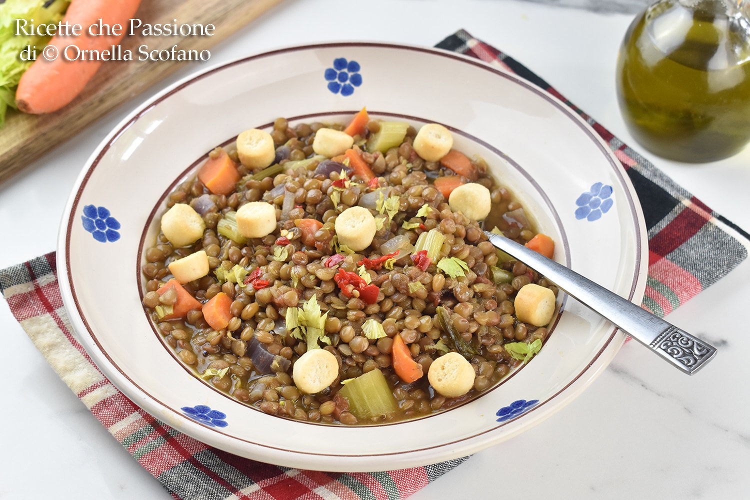 Soupe de lentilles avec croûtons