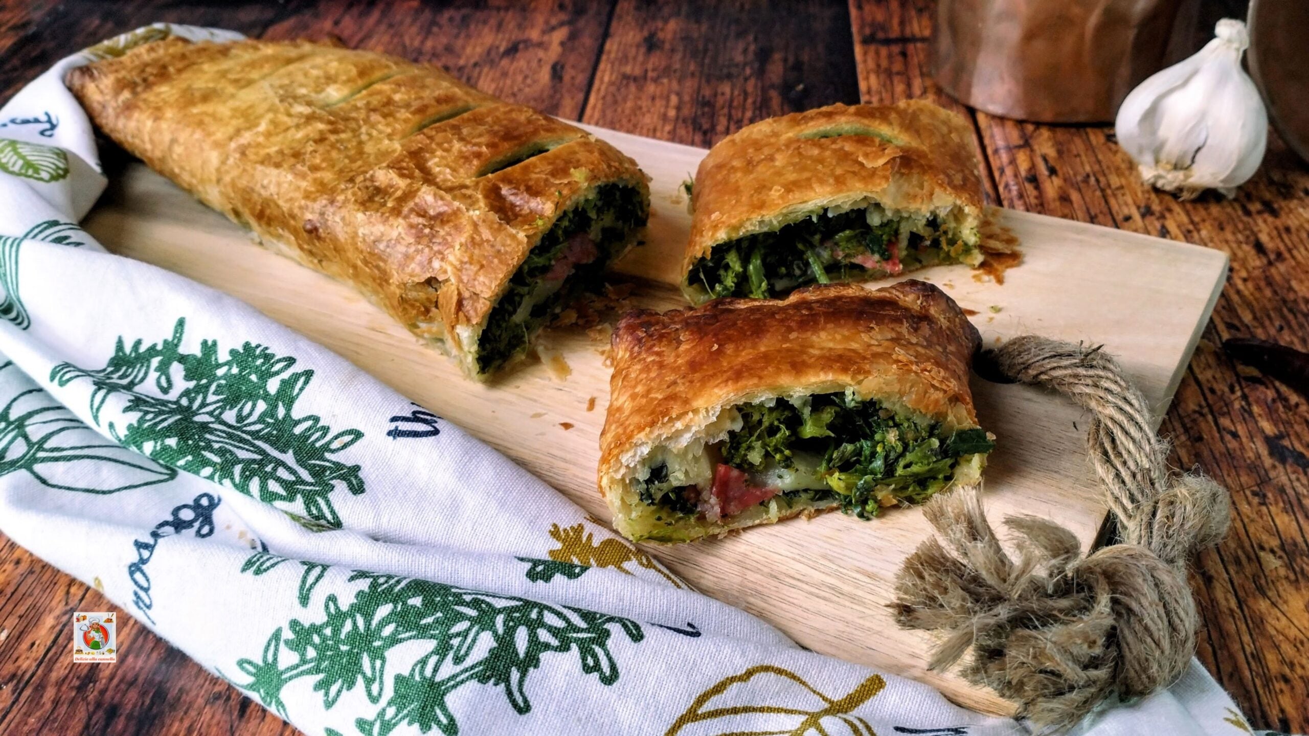 Strudel aux pousses de navet et saucisse : une explosion de saveurs rustiques dans une coque croustillante