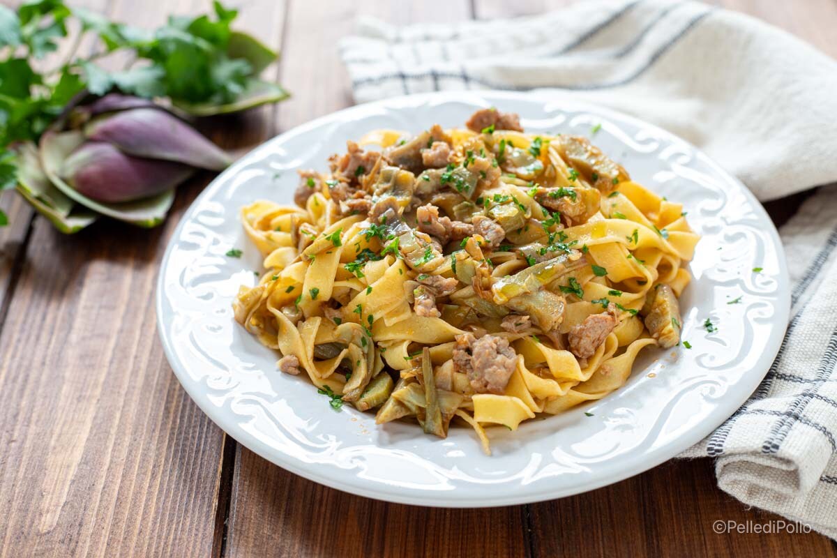 Tagliatelles aux artichauts et saucisse