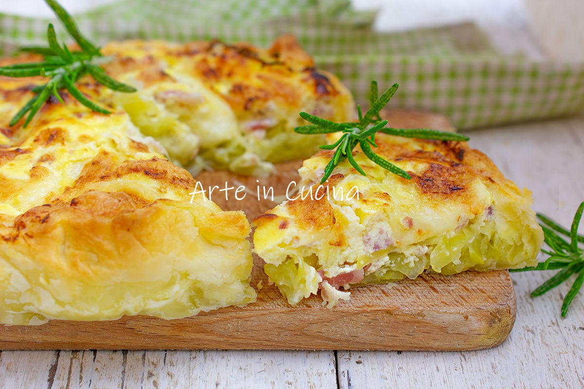 TARTE FEUILLETÉE farcie aux pommes de terre ricotta et lardons