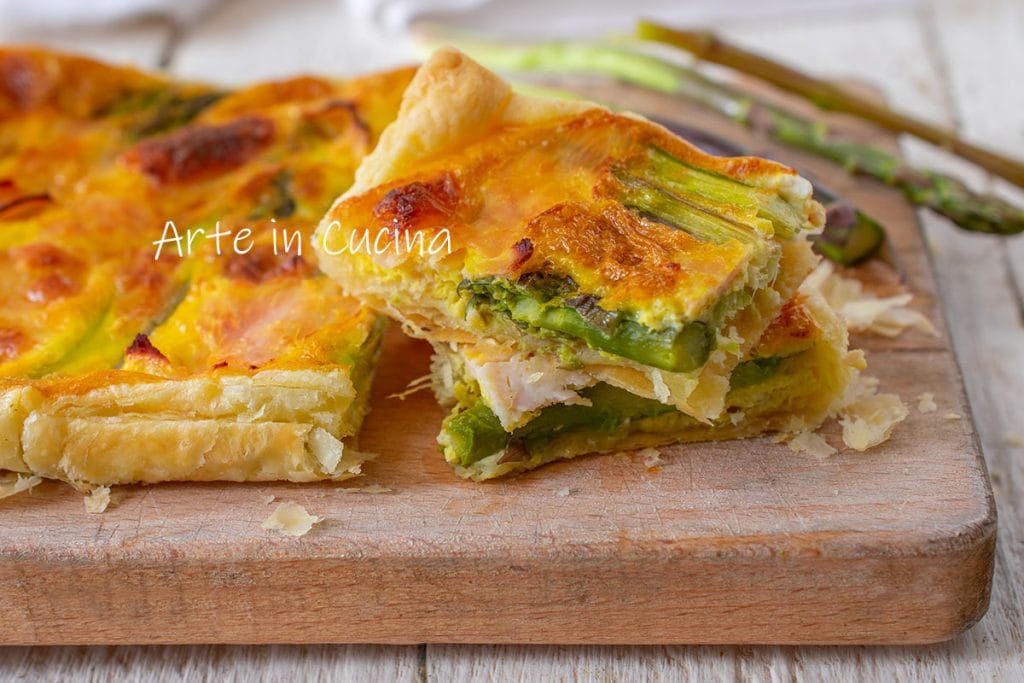 Tarte salée avec asperges et jambon